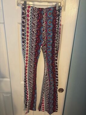Boho Printed Flared Leggings in Red, Teal, White